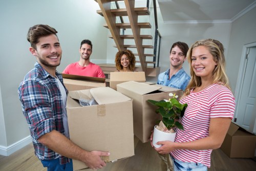 Van moving service in Hounslow for local transport